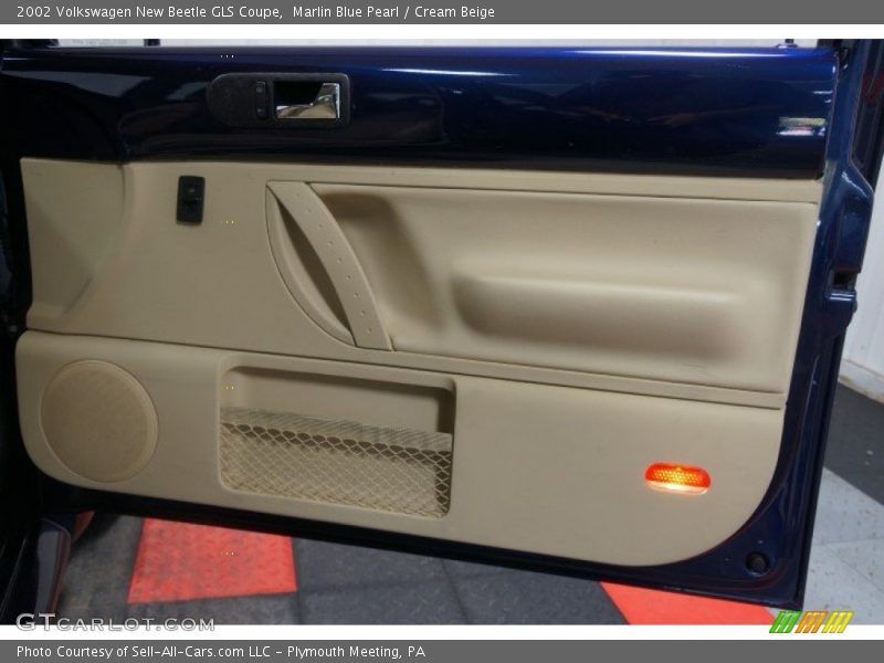 Marlin Blue Pearl / Cream Beige 2002 Volkswagen New Beetle GLS Coupe