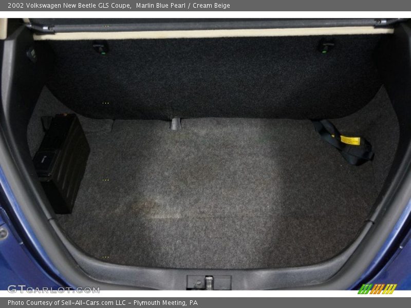 Marlin Blue Pearl / Cream Beige 2002 Volkswagen New Beetle GLS Coupe