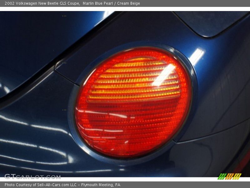 Marlin Blue Pearl / Cream Beige 2002 Volkswagen New Beetle GLS Coupe