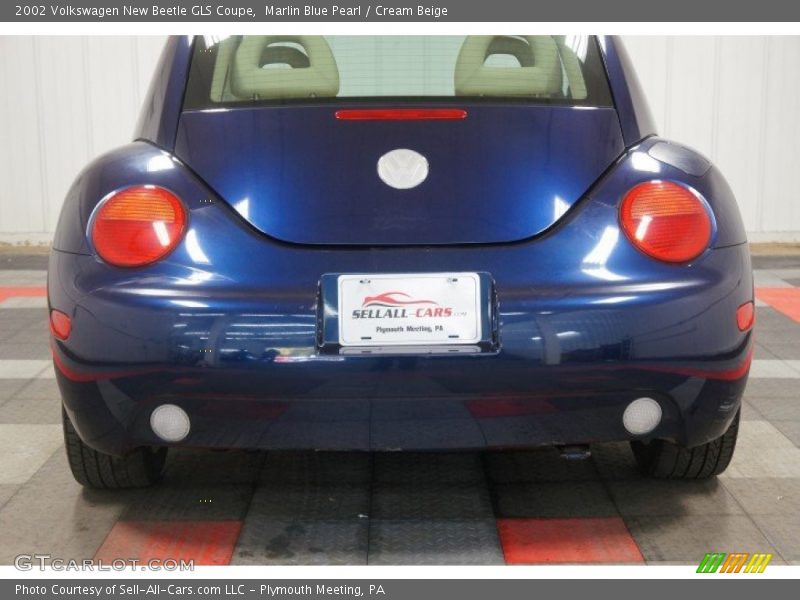 Marlin Blue Pearl / Cream Beige 2002 Volkswagen New Beetle GLS Coupe