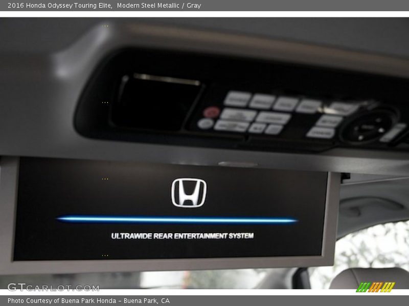 Modern Steel Metallic / Gray 2016 Honda Odyssey Touring Elite