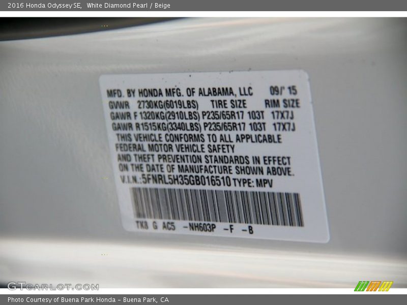 White Diamond Pearl / Beige 2016 Honda Odyssey SE