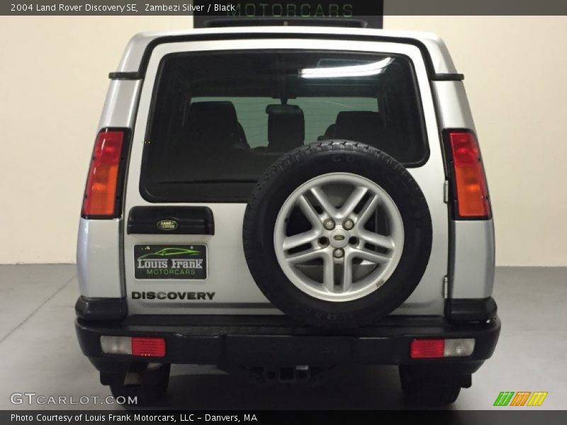 Zambezi Silver / Black 2004 Land Rover Discovery SE