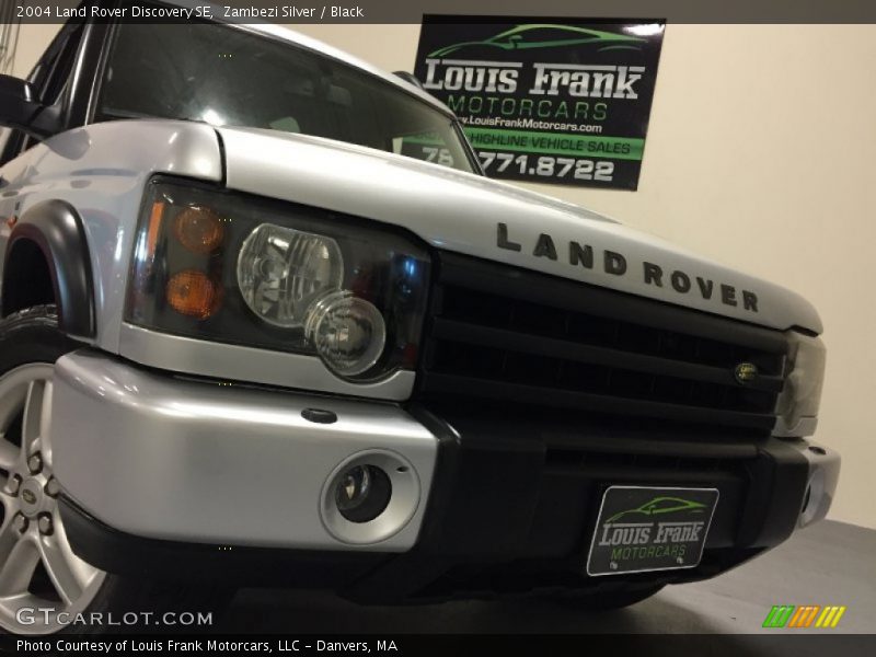 Zambezi Silver / Black 2004 Land Rover Discovery SE