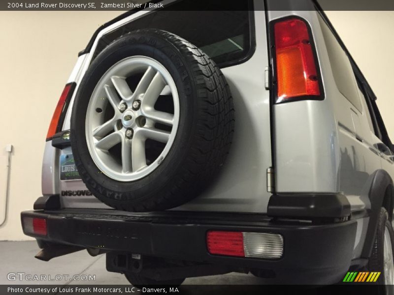 Zambezi Silver / Black 2004 Land Rover Discovery SE