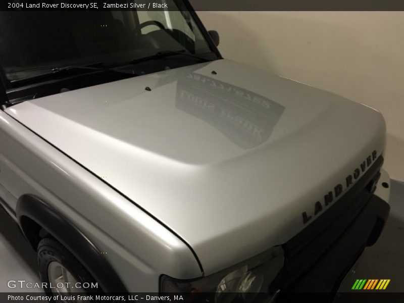 Zambezi Silver / Black 2004 Land Rover Discovery SE