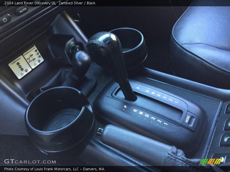 Zambezi Silver / Black 2004 Land Rover Discovery SE