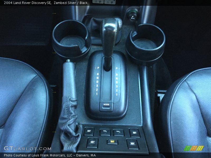 Zambezi Silver / Black 2004 Land Rover Discovery SE