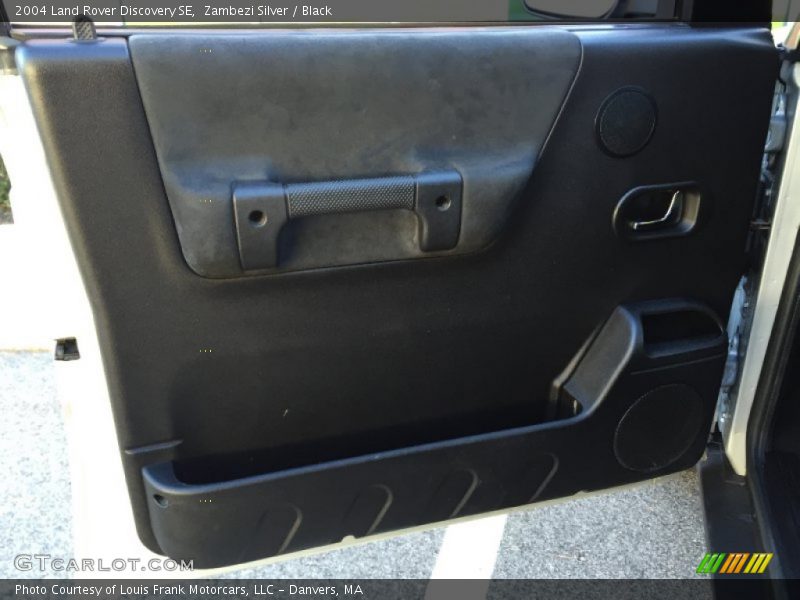 Zambezi Silver / Black 2004 Land Rover Discovery SE