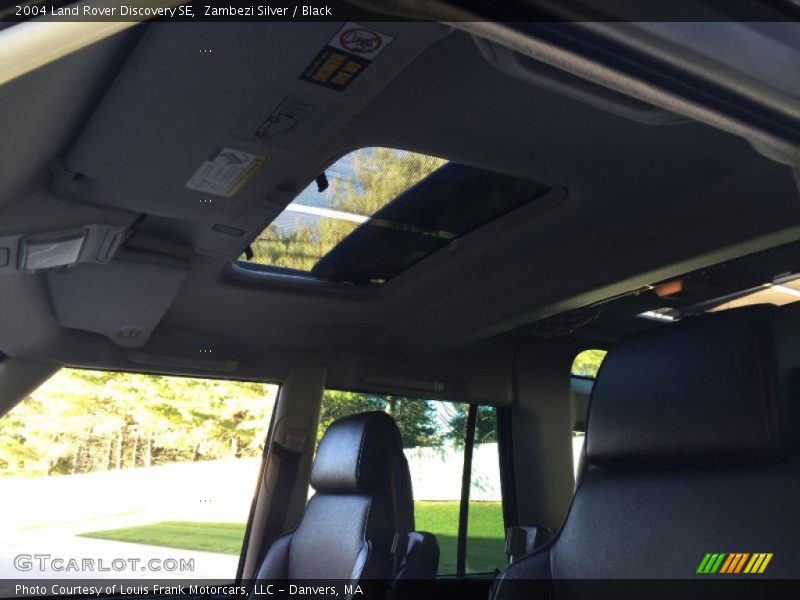 Zambezi Silver / Black 2004 Land Rover Discovery SE