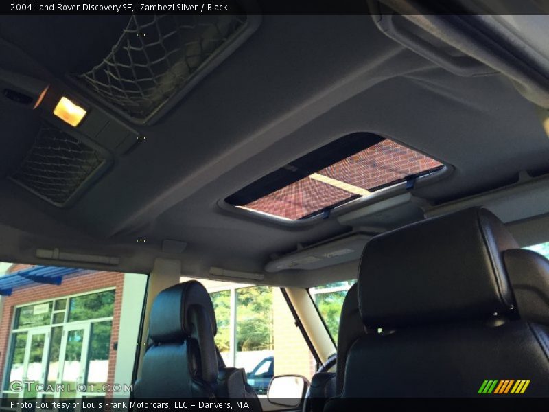 Zambezi Silver / Black 2004 Land Rover Discovery SE