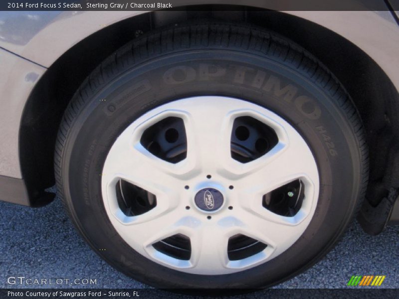 Sterling Gray / Charcoal Black 2014 Ford Focus S Sedan