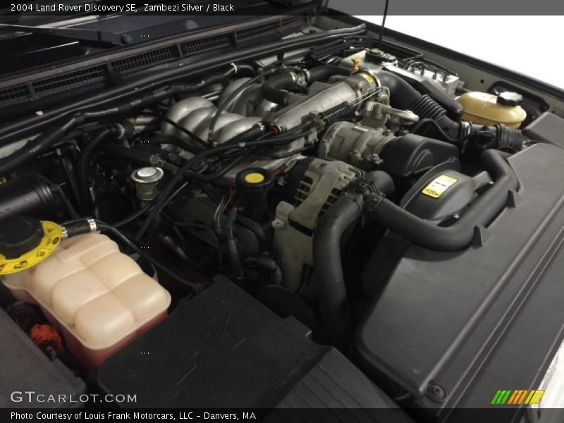 Zambezi Silver / Black 2004 Land Rover Discovery SE