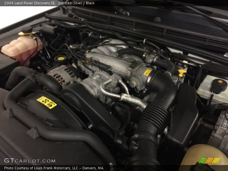 Zambezi Silver / Black 2004 Land Rover Discovery SE