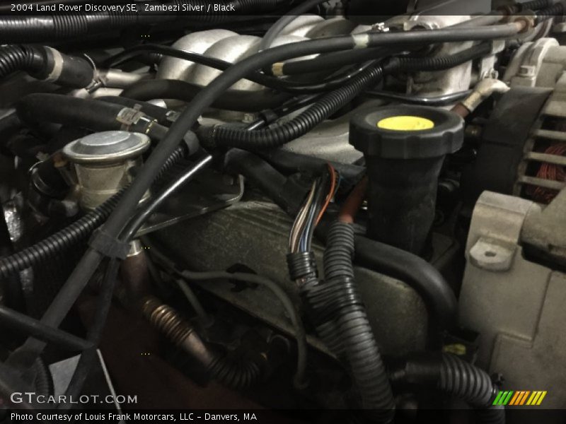 Zambezi Silver / Black 2004 Land Rover Discovery SE