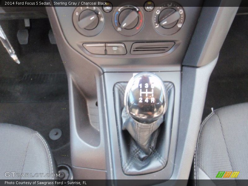 Sterling Gray / Charcoal Black 2014 Ford Focus S Sedan