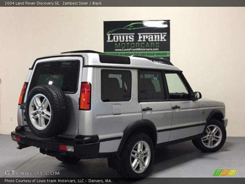 Zambezi Silver / Black 2004 Land Rover Discovery SE
