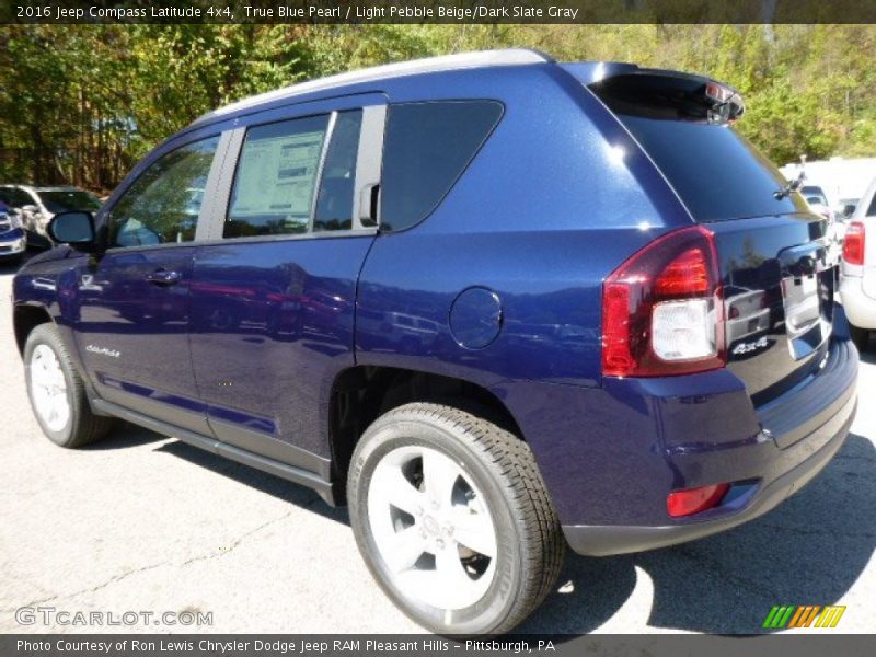 True Blue Pearl / Light Pebble Beige/Dark Slate Gray 2016 Jeep Compass Latitude 4x4