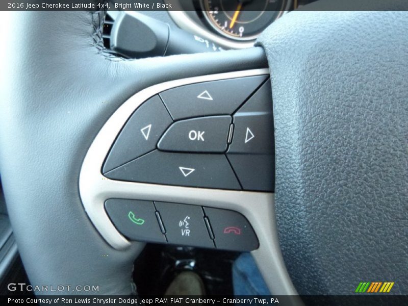 Bright White / Black 2016 Jeep Cherokee Latitude 4x4