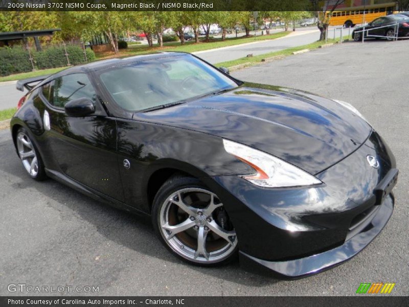 Front 3/4 View of 2009 370Z NISMO Coupe