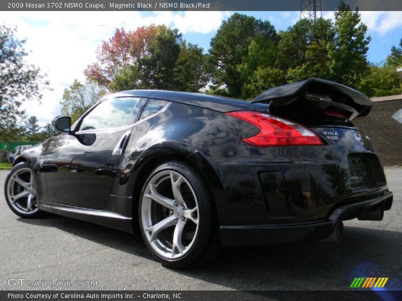 Magnetic Black / NISMO Black/Red 2009 Nissan 370Z NISMO Coupe