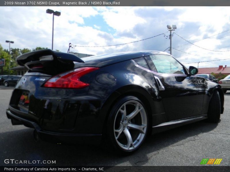 Magnetic Black / NISMO Black/Red 2009 Nissan 370Z NISMO Coupe