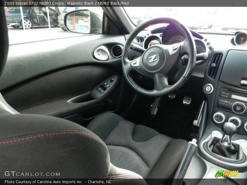 Magnetic Black / NISMO Black/Red 2009 Nissan 370Z NISMO Coupe