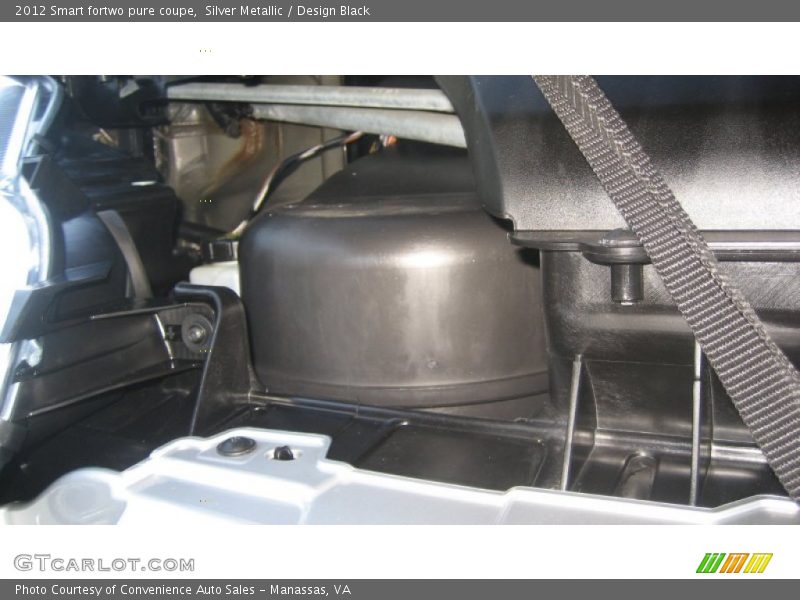 Silver Metallic / Design Black 2012 Smart fortwo pure coupe