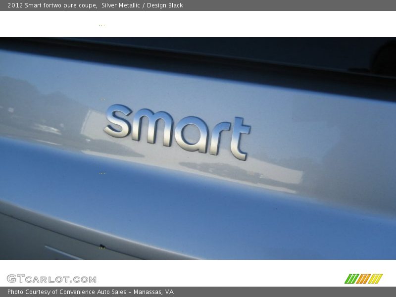 Silver Metallic / Design Black 2012 Smart fortwo pure coupe