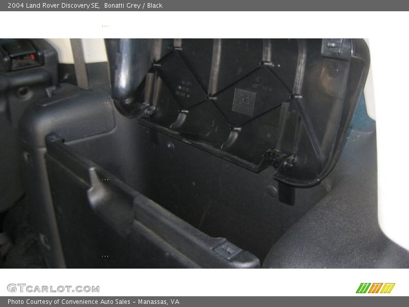 Bonatti Grey / Black 2004 Land Rover Discovery SE