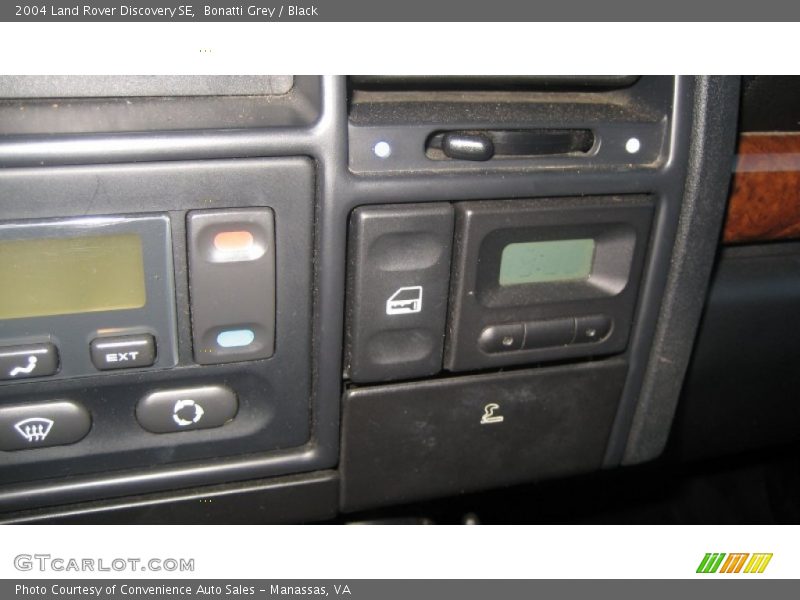 Bonatti Grey / Black 2004 Land Rover Discovery SE