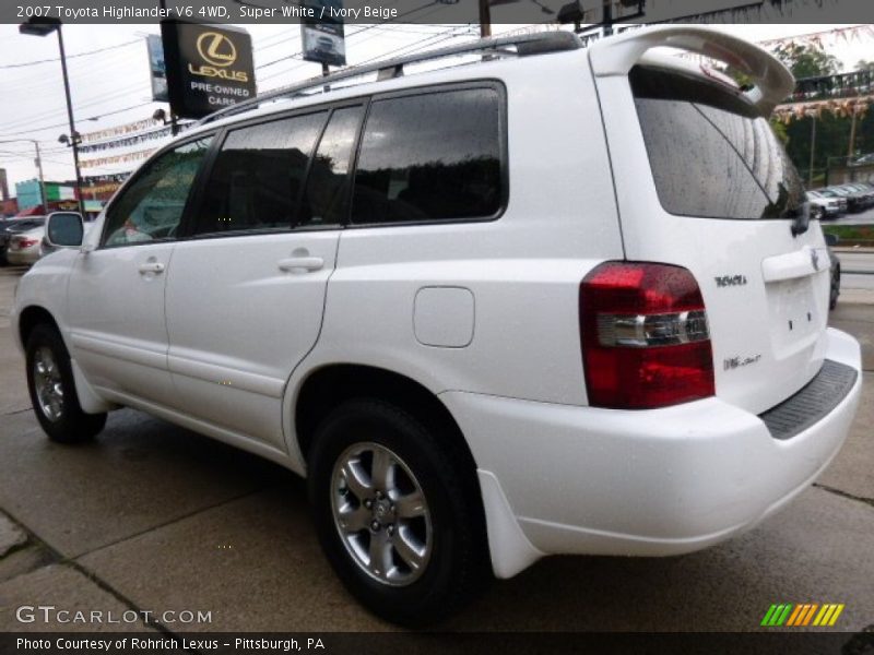 Super White / Ivory Beige 2007 Toyota Highlander V6 4WD