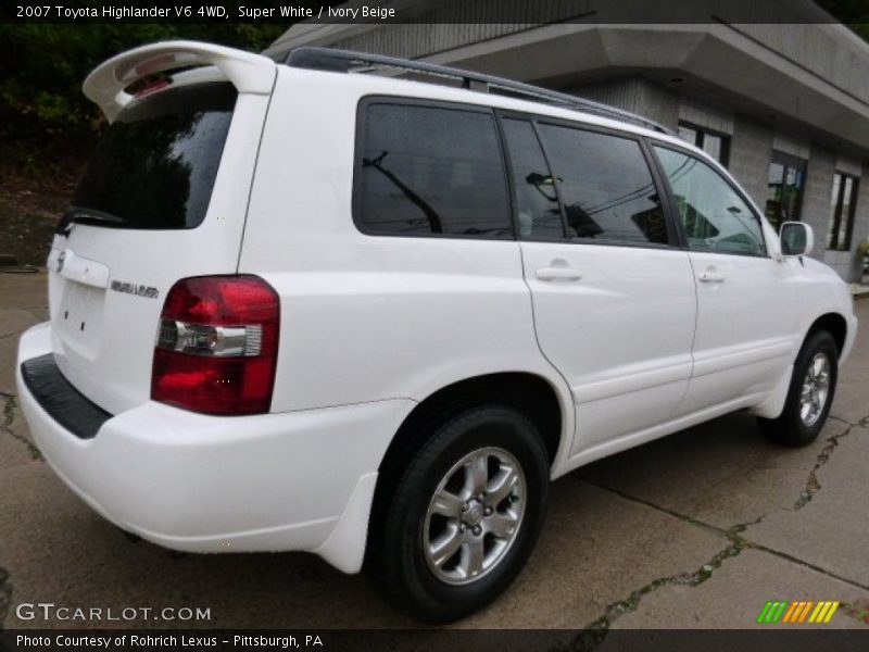 Super White / Ivory Beige 2007 Toyota Highlander V6 4WD