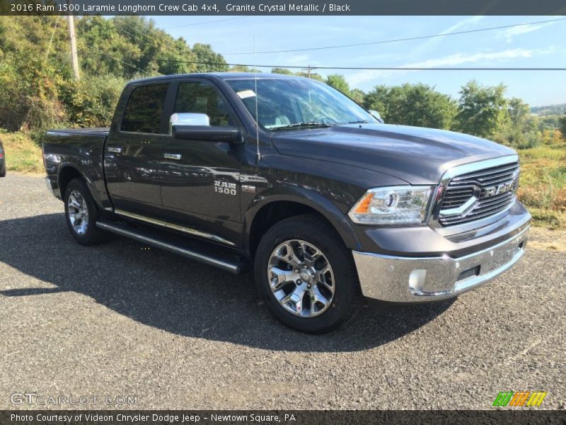 Front 3/4 View of 2016 1500 Laramie Longhorn Crew Cab 4x4