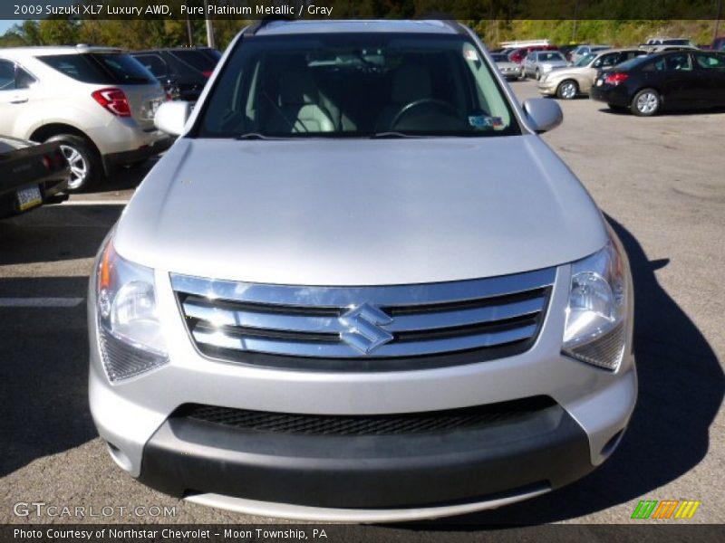 Pure Platinum Metallic / Gray 2009 Suzuki XL7 Luxury AWD