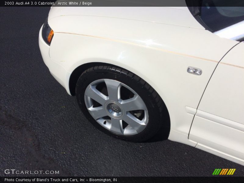 Arctic White / Beige 2003 Audi A4 3.0 Cabriolet