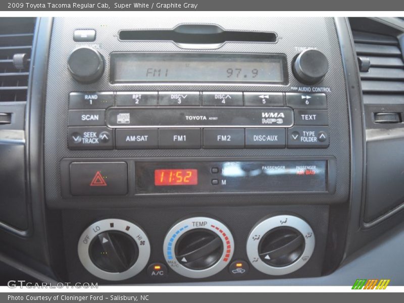 Super White / Graphite Gray 2009 Toyota Tacoma Regular Cab