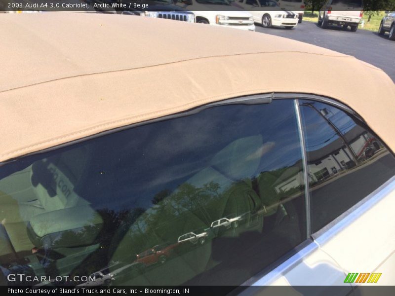 Arctic White / Beige 2003 Audi A4 3.0 Cabriolet