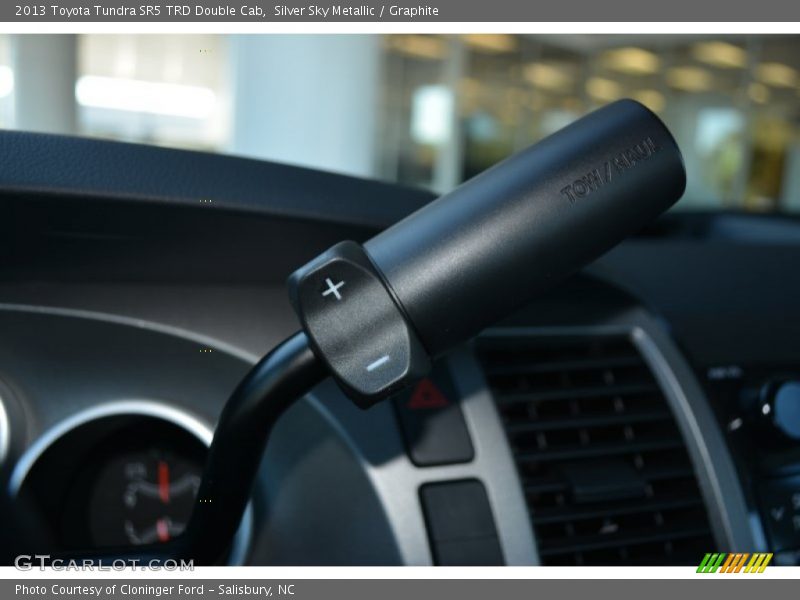 Silver Sky Metallic / Graphite 2013 Toyota Tundra SR5 TRD Double Cab