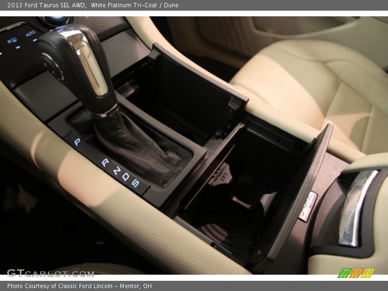White Platinum Tri-Coat / Dune 2013 Ford Taurus SEL AWD