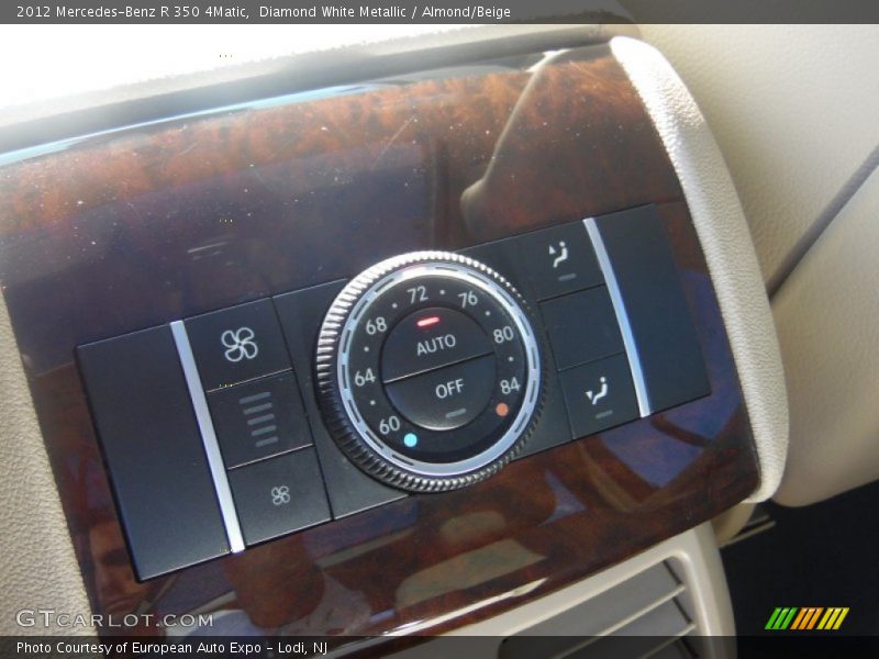 Diamond White Metallic / Almond/Beige 2012 Mercedes-Benz R 350 4Matic