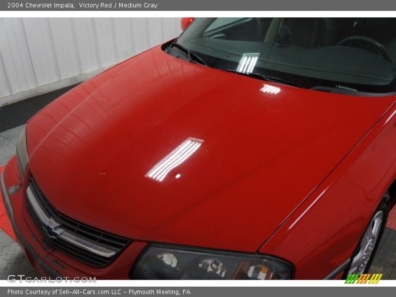 Victory Red / Medium Gray 2004 Chevrolet Impala