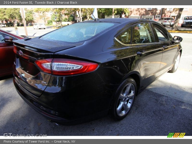 Tuxedo Black / Charcoal Black 2014 Ford Fusion SE