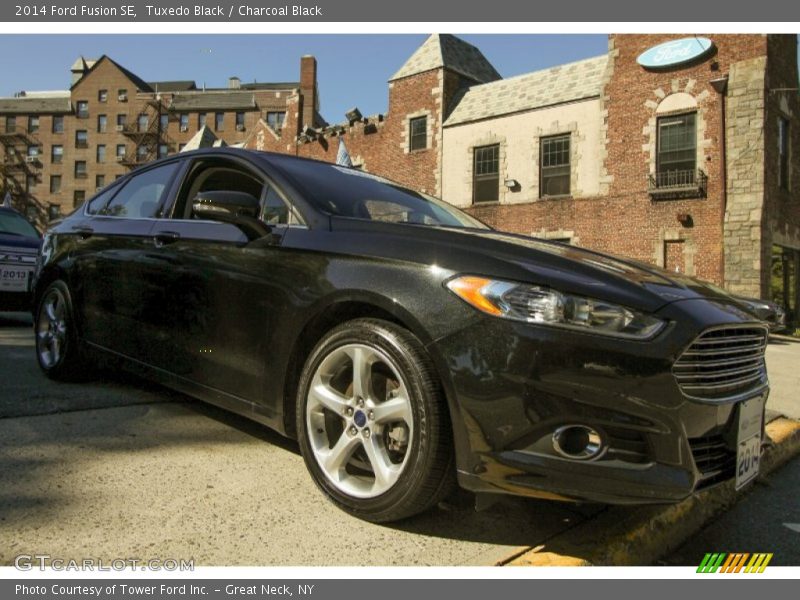 Tuxedo Black / Charcoal Black 2014 Ford Fusion SE