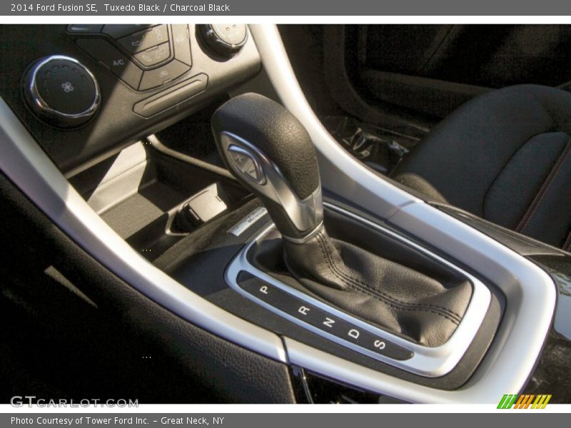 Tuxedo Black / Charcoal Black 2014 Ford Fusion SE