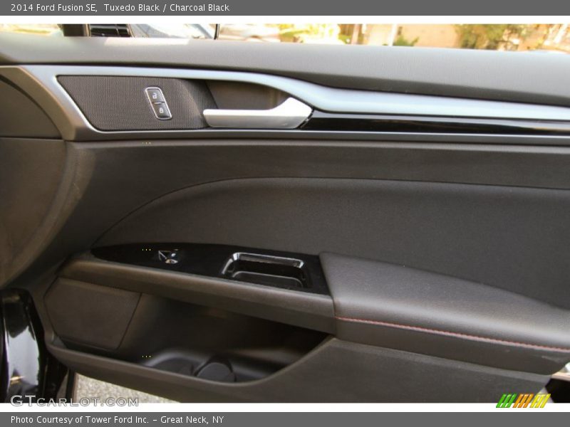 Tuxedo Black / Charcoal Black 2014 Ford Fusion SE