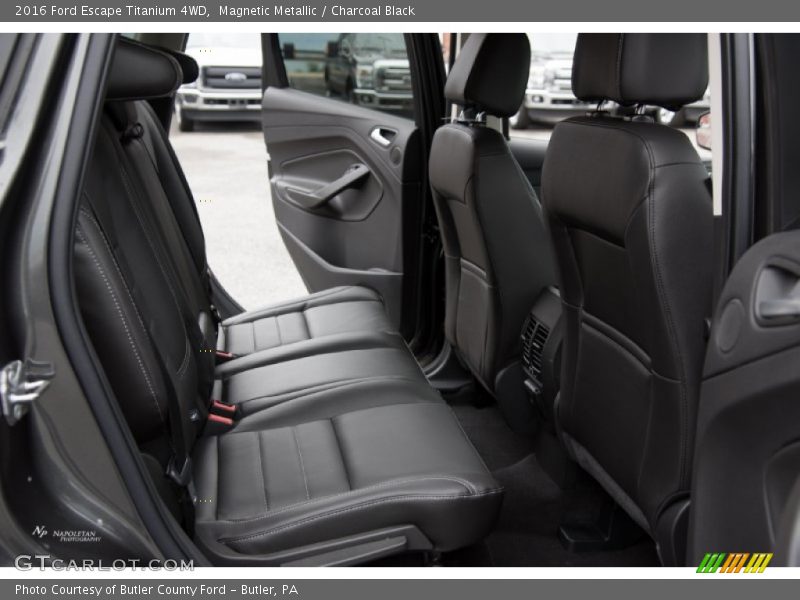 Magnetic Metallic / Charcoal Black 2016 Ford Escape Titanium 4WD