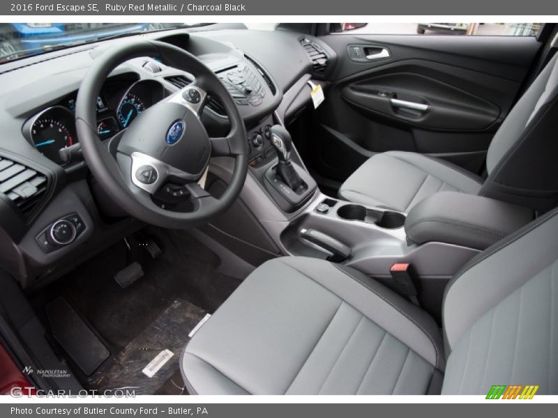 Charcoal Black Interior - 2016 Escape SE 