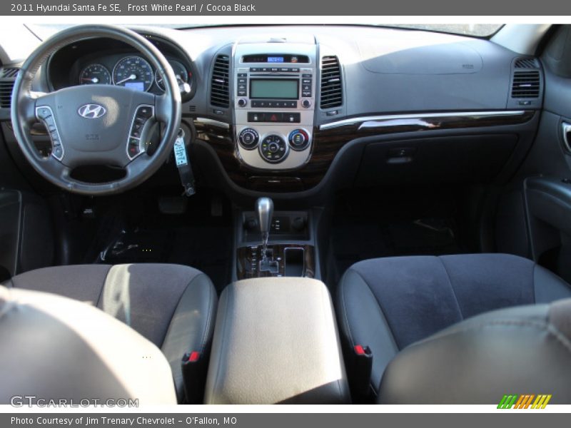 Frost White Pearl / Cocoa Black 2011 Hyundai Santa Fe SE