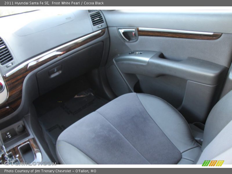 Frost White Pearl / Cocoa Black 2011 Hyundai Santa Fe SE
